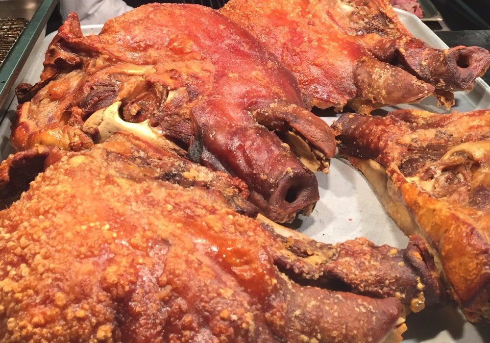 Roasted half pig's head - Northern Git