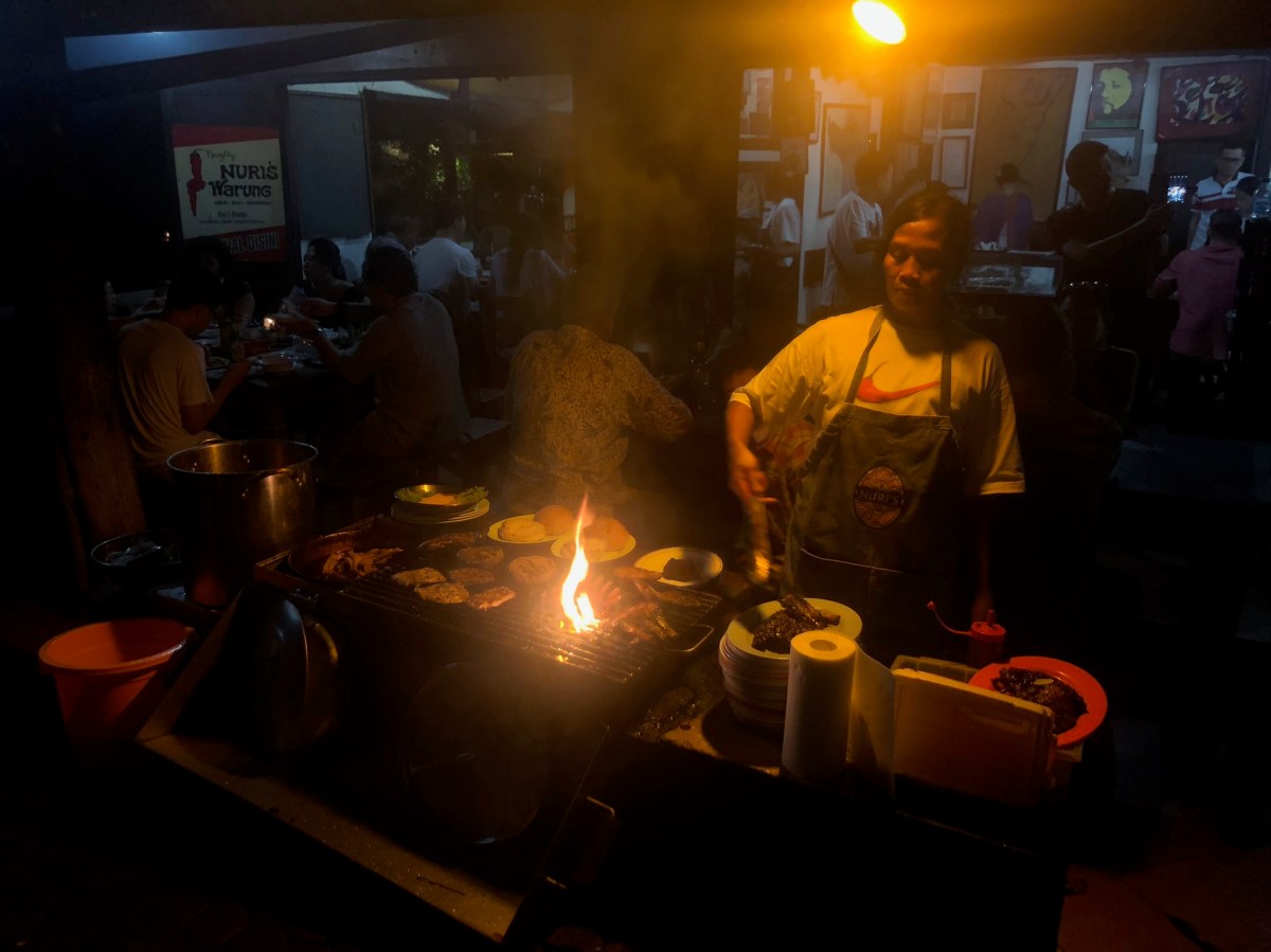 Naughty Nuri's Grill